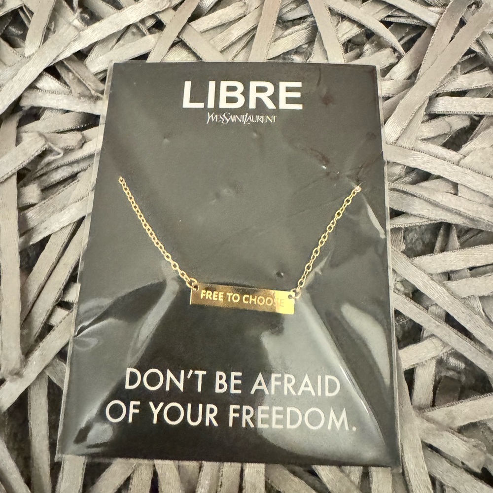 Libre Yves Saint Laurent Necklace - Free To Choose